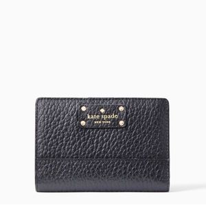 NWT Kate Spade Bay Street Tellie Wallet
